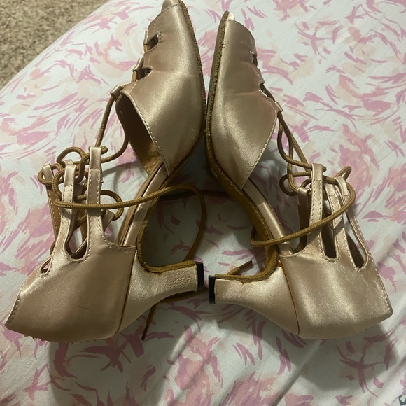 Two inch heel Alemana style salsa shoes satin top suede bottom - Picture 3 of 5